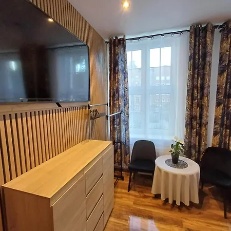 Cozy Old Town 1 St Floor アパート